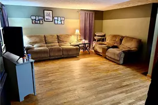 921 17th St, Vienna, WV 26105 - Photo 10