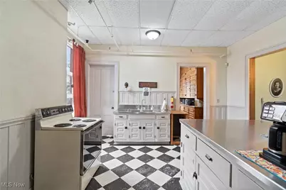 1435 Market Avenue N, Canton, OH 44714 - Photo 16