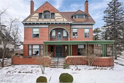 1435 Market Avenue N, Canton, OH 44714 - Photo 1