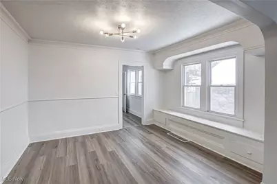 19901 Pawnee Avenue, Loveland, OH 44119 - Photo 8