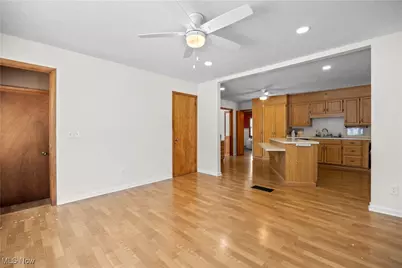 14015 W Lake Road, Vermilion, OH 44089 - Photo 22