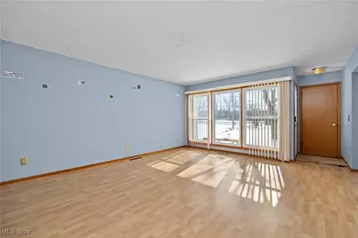 14015 W Lake Road, Vermilion, OH 44089 - Photo 10