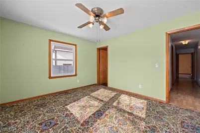 14015 W Lake Road, Vermilion, OH 44089 - Photo 34