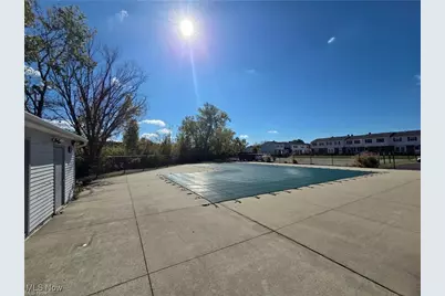 7507 Essex Drive, Mentor, OH 44060 - Photo 10