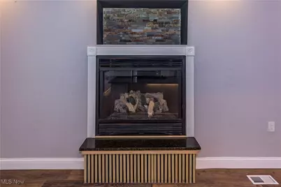 817 Raymond Street, Akron, OH 44307 - Photo 24