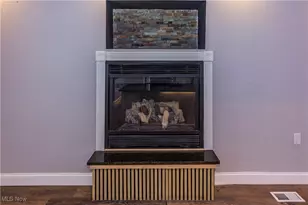 817 Raymond St, Akron, OH 44307 - Photo 24