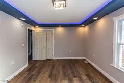 817 Raymond Street, Akron, OH 44307 - Photo 32