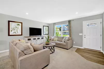 3575 Kenyon Creek Avenue NW, Massillon, OH 44647 - Photo 6