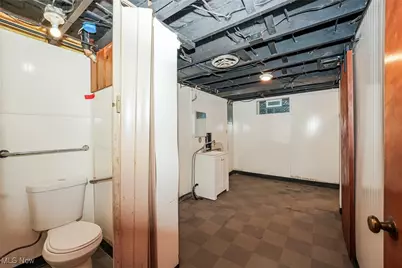 962 Iona Avenue, Akron, OH 44314 - Photo 16