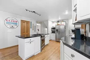 1621 Lakewood Cir, Washington, WV 26181 - Photo 14