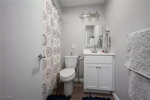 7647 Connelly Rd, Masury, OH 44438 - Photo 14