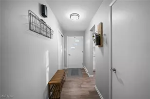 7647 Connelly Rd, Masury, OH 44438 - Photo 4