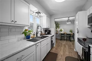 7647 Connelly Rd, Masury, OH 44438 - Photo 6