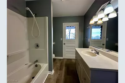 2526 Valley View Drive, Belpre, OH 45714 - Photo 36