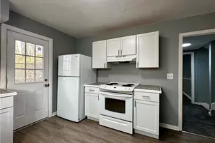 2526 Valley View Dr, Belpre, OH 45714 - Photo 14