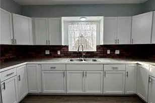 2526 Valley View Dr, Belpre, OH 45714 - Photo 16