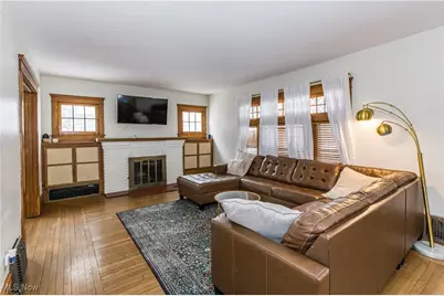153 Castle Boulevard, Akron, OH 44313 - Photo 8