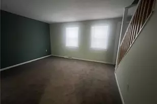 665 Crown Ave, Ravenna, OH 44266 - Photo 10