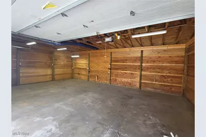 4145 Manchester Road, Coventry, OH 44319 - Photo 6