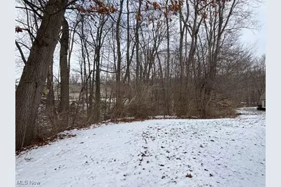 1944 S Lincoln Avenue #3, Salem, OH 44460 - Photo 4