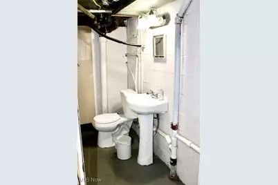 565 S Meridian Road, Youngstown, OH 44509 - Photo 22