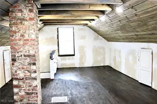 565 S Meridian Rd, Youngstown, OH 44509 - Photo 12