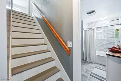 1032 Hartwood Road NW, Magnolia, OH 44643 - Photo 30