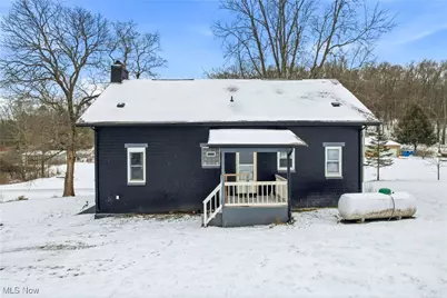 1032 Hartwood Road NW, Magnolia, OH 44643 - Photo 8