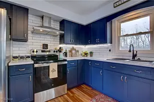 411 Oaknoll Dr, Amherst, OH 44001 - Photo 8