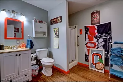 411 Oaknoll Drive, Amherst, OH 44001 - Photo 32