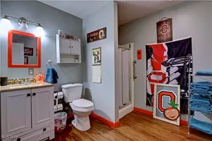 411 Oaknoll Dr, Amherst, OH 44001 - Photo 32