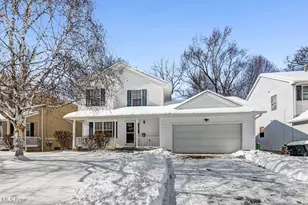 552 Hudson Ave, Akron, OH 44306 - Photo 2