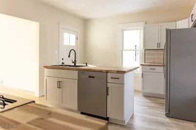 214 N Bentley Avenue, Niles, OH 44446 - Photo 8