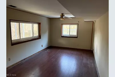 1700 Karg Drive, Akron, OH 44313 - Photo 8