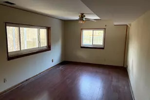 1700 Karg Dr, Akron, OH 44313 - Photo 8