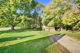 3863 Heckman St NW, Uniontown, OH 44685 - Photo 24