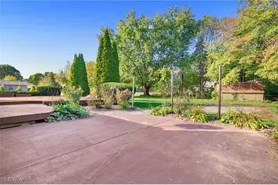 3863 Heckman Street NW, Uniontown, OH 44685 - Photo 28