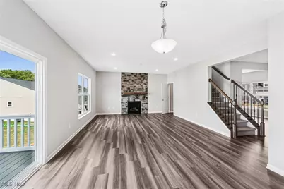 3382 Buckeye Trail, Green, OH 44685 - Photo 6