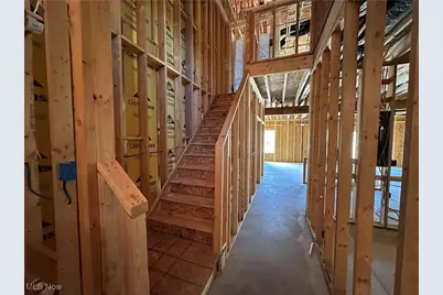 430 Honeycrisp Drive NE, Louisville, OH 44641 - Photo 2