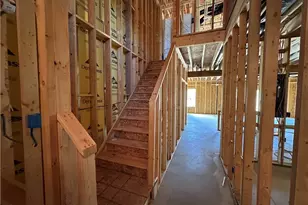 430 Honeycrisp Dr NE, Louisville, OH 44641 - Photo 2