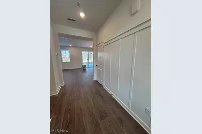 280 N Lighthouse Oval NW, Marblehead, OH 43440 - Photo 2