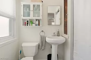 29819 Sutton Dr, North Olmsted, OH 44070 - Photo 34