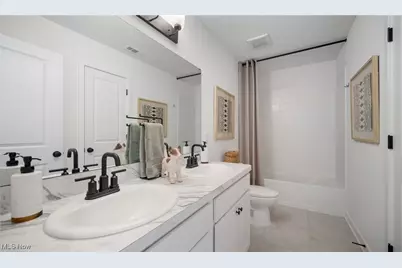 2963 McIntosh Drive NE, Louisville, OH 44641 - Photo 8