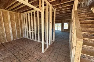 2963 McIntosh Dr NE, Louisville, OH 44641 - Photo 12