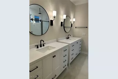 2158 Myla Way, Amherst, OH 44001 - Photo 8