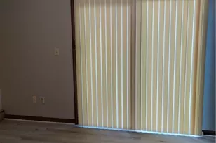 31 1/2 Elm St, Struthers, OH 44471 - Photo 8