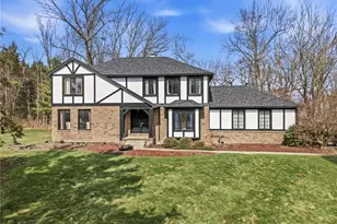 2699 Morningside Pl, Poland, OH 44514 - Photo 2