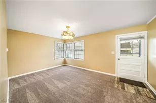 223 Madison Ave, Cuyahoga Falls, OH 44221 - Photo 4