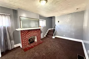 1273 E 135th St, Loveland, OH 44112 - Photo 2