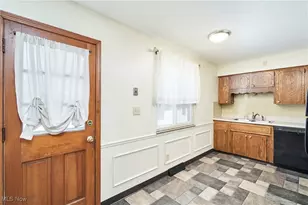 3832 Osage St, Stow, OH 44224 - Photo 6